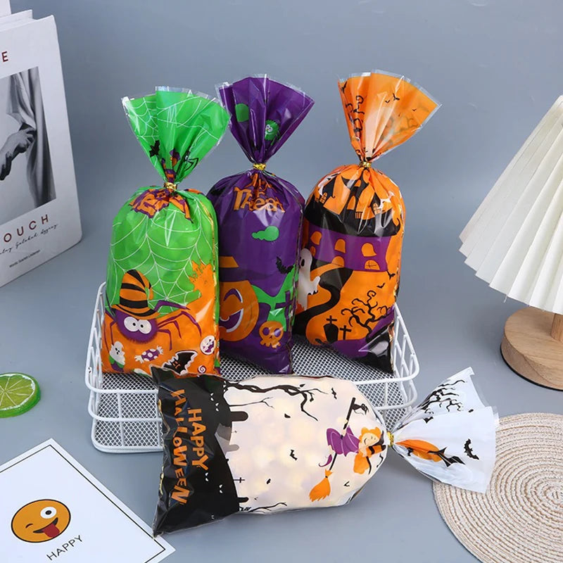 50/100PCS Treat Bags Pumpkin Ghost Bat Plastic Candy Bags with Twist Ties Halloween Party DIY Decoration Gift Packaging Bags ZYF