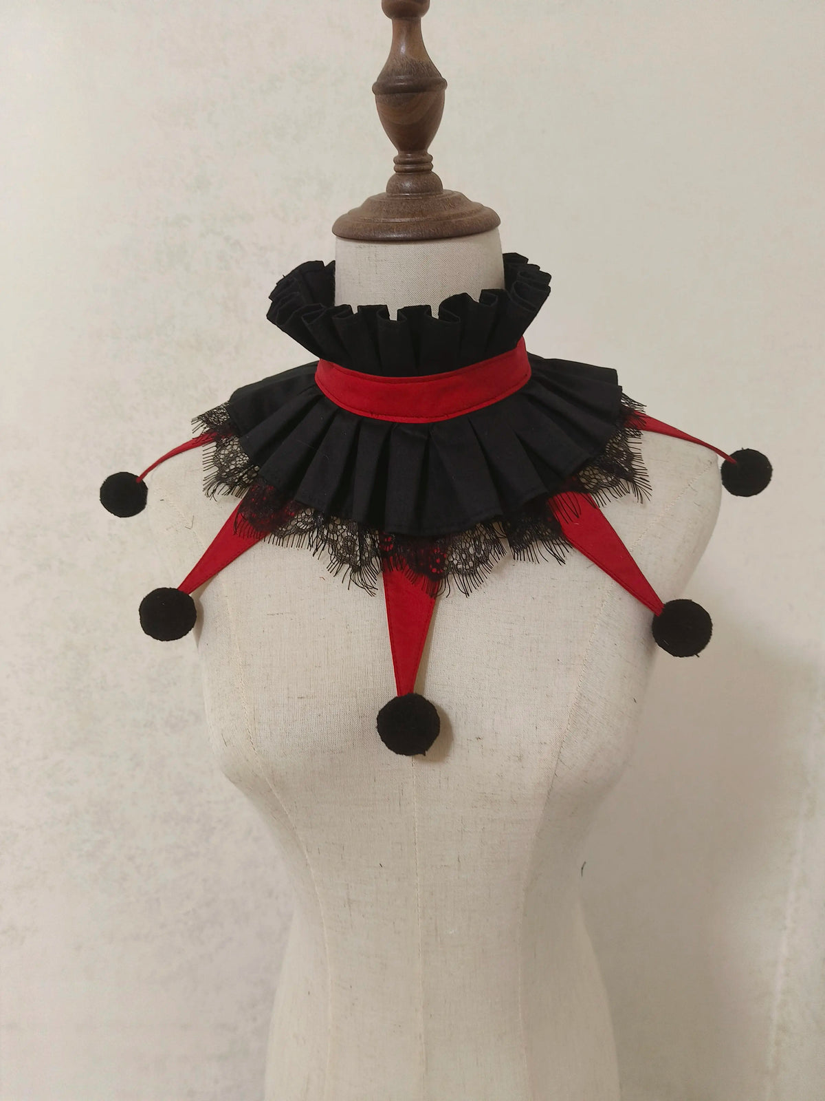 Cute wear fairy tale style clown collar cos stage clown ruff collars Halloween colorful clowns chocker