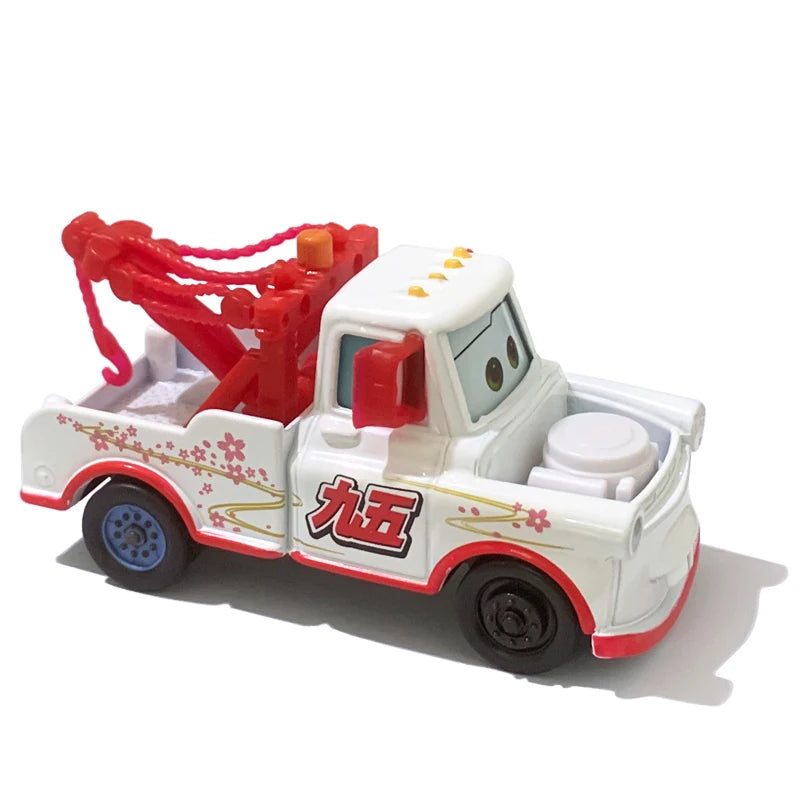 Pixar Cars Electroplated Pink 95 Lightning McQueen 1/55 Metal Die Casting Model Car Alloy Material Collectibles Racing Toys