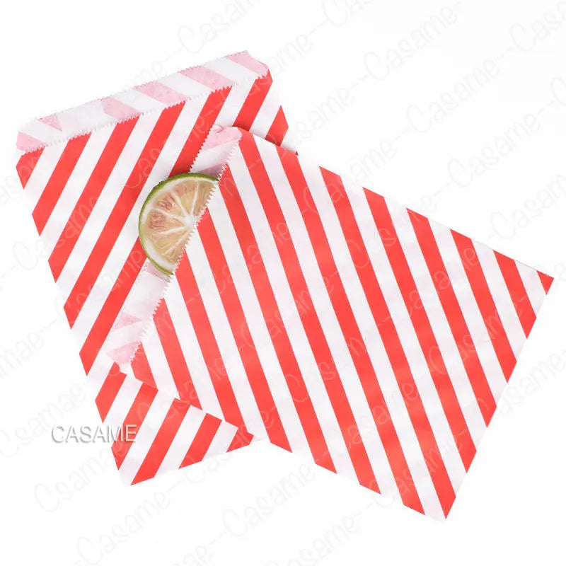 50pcs 15*10CM Wave Dot Kraft Paper Candy Biscuit Bags Packing Pouch Popcorn Bag Birthday Wrapping Supplies Pastry Tool