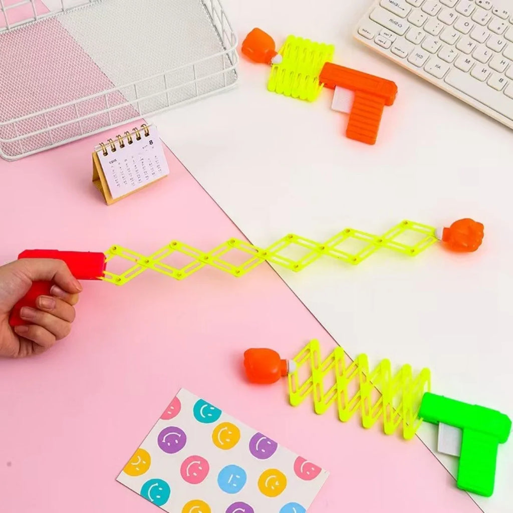 3 Pcs Fun Telescopic Fist Funny Toy Children's Birthday Halloween Party Supplies Gifts Christmas Carnival Party Gift Rewards