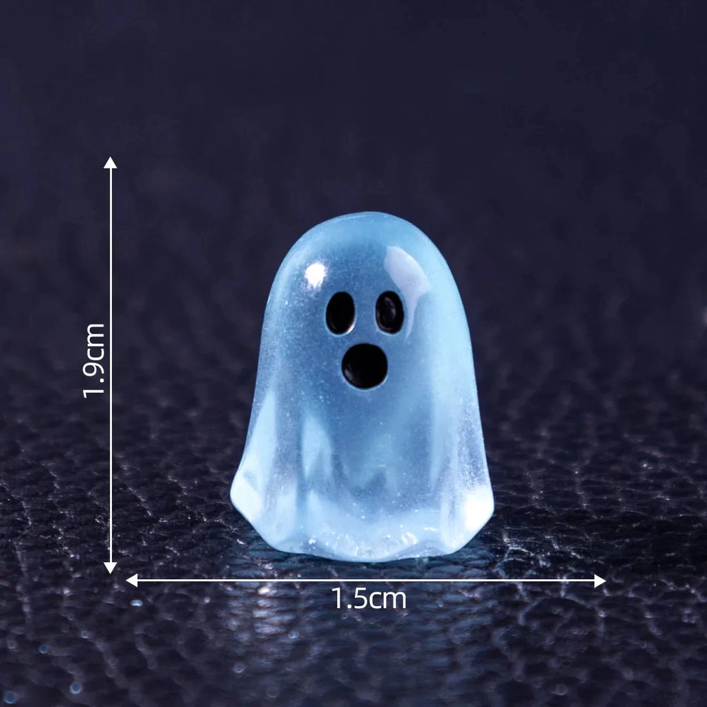 10/20/50pcs Luminous Ghost Figures Glowing At Night Action Figure Mini Micro Landscape Miniatures Halloween Decoration Gifts