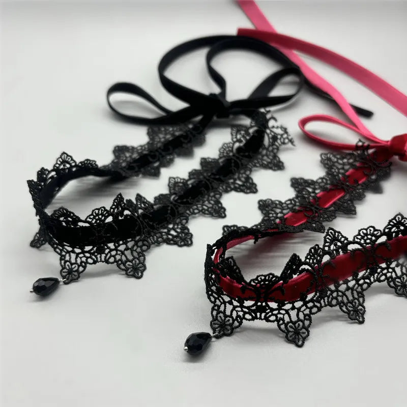 Gothic Lace Choker Necklace with Velvet Collar and Bow