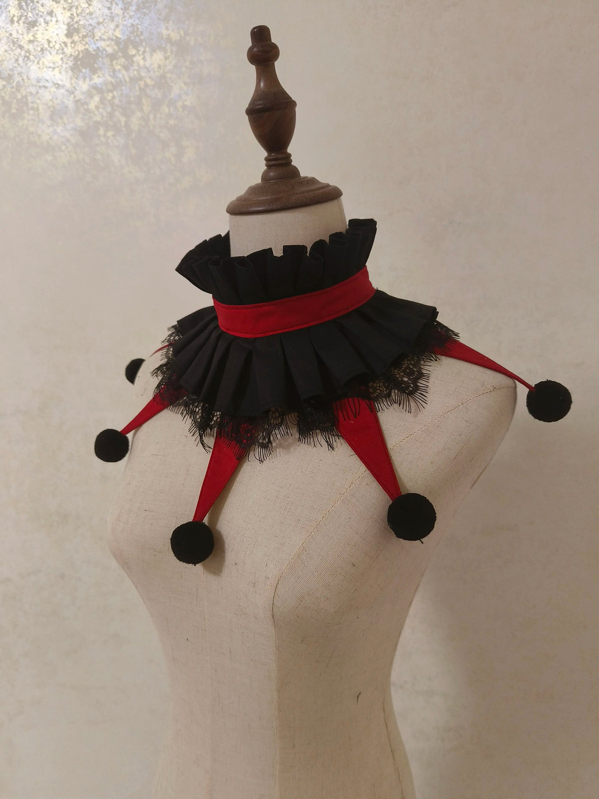 Cute wear fairy tale style clown collar cos stage clown ruff collars Halloween colorful clowns chocker