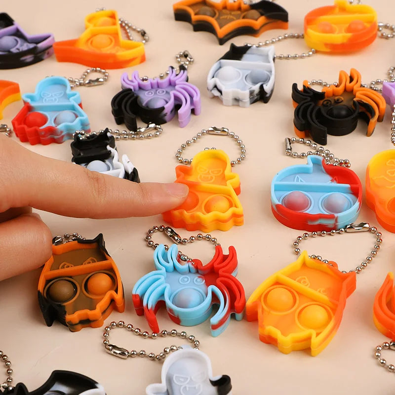 10/20/30Pcs Halloween Mini Pop Keychain Fidget Toys Pumpkin Spider Ornaments Kids Halloween Party Favors Supplies Adult Gifts