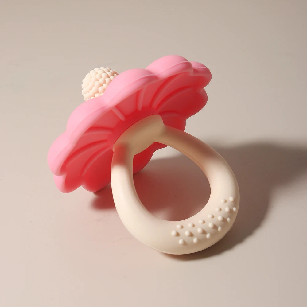 2026 Hot Sale Baby Flower Shape Teether Silicone Pacifier Teether Big Size Baby BPA Free Teether Toy