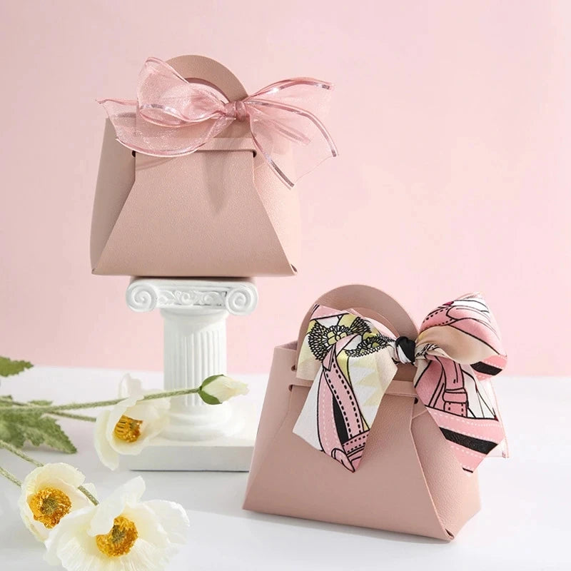 10PCS Distribute Leather Pink Gift Bags Wedding Favour Bag for Guest Mini Handbag with Ribbon Candy Packaging Box Party Decor