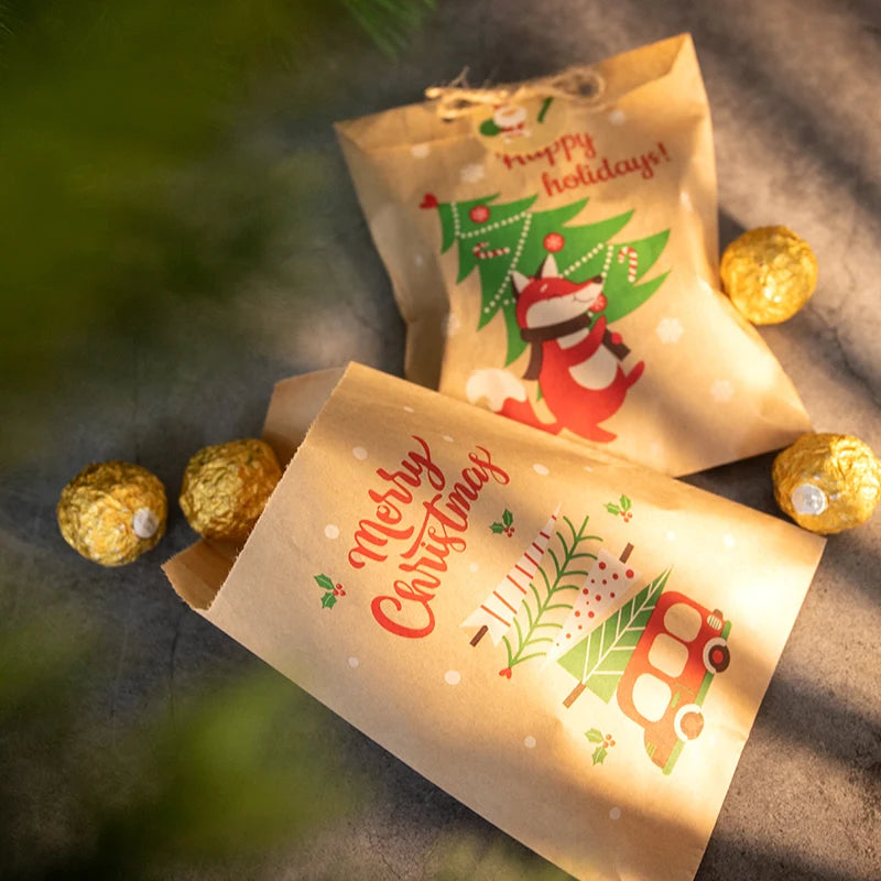 24Sets Merry Christmas Gift Bags Retro Santa Claus Fox Kraft Paper Bags with Stickers Xmas Party Favor Bags DIY Advent Calendar