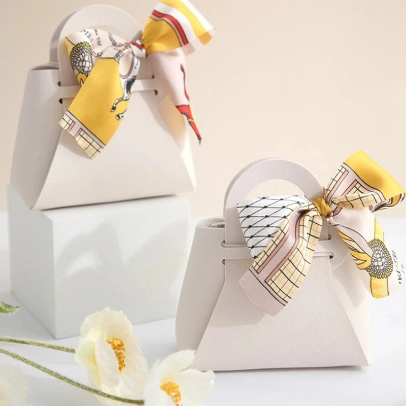 10PCS Distribute Leather Pink Gift Bags Wedding Favour Bag for Guest Mini Handbag with Ribbon Candy Packaging Box Party Decor